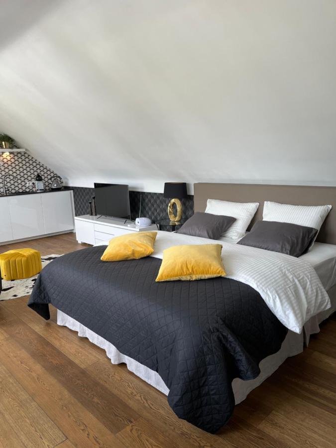 Rooftop Terrace Suite Heist-op-den-Berg Exterior foto